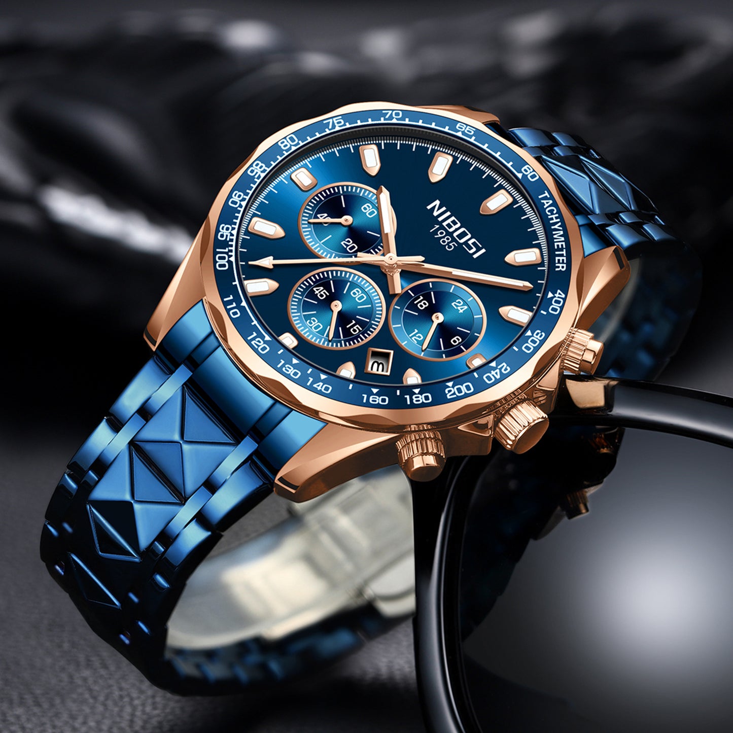 Men's casual quartz watch, water-resistant luminous stainless steel watch